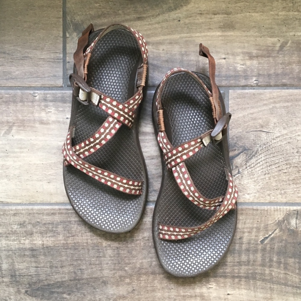 Chaco 8 Wide Women's